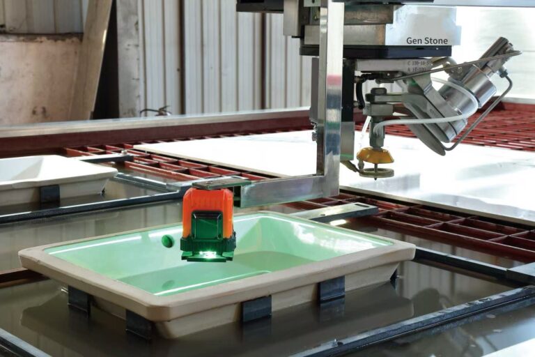 AC5‑Axis CNC Waterjet Machine (W4020) Image